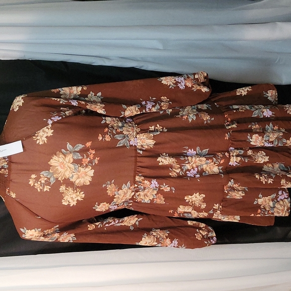 ..American Eagle Dresses - Picture 6 of 10